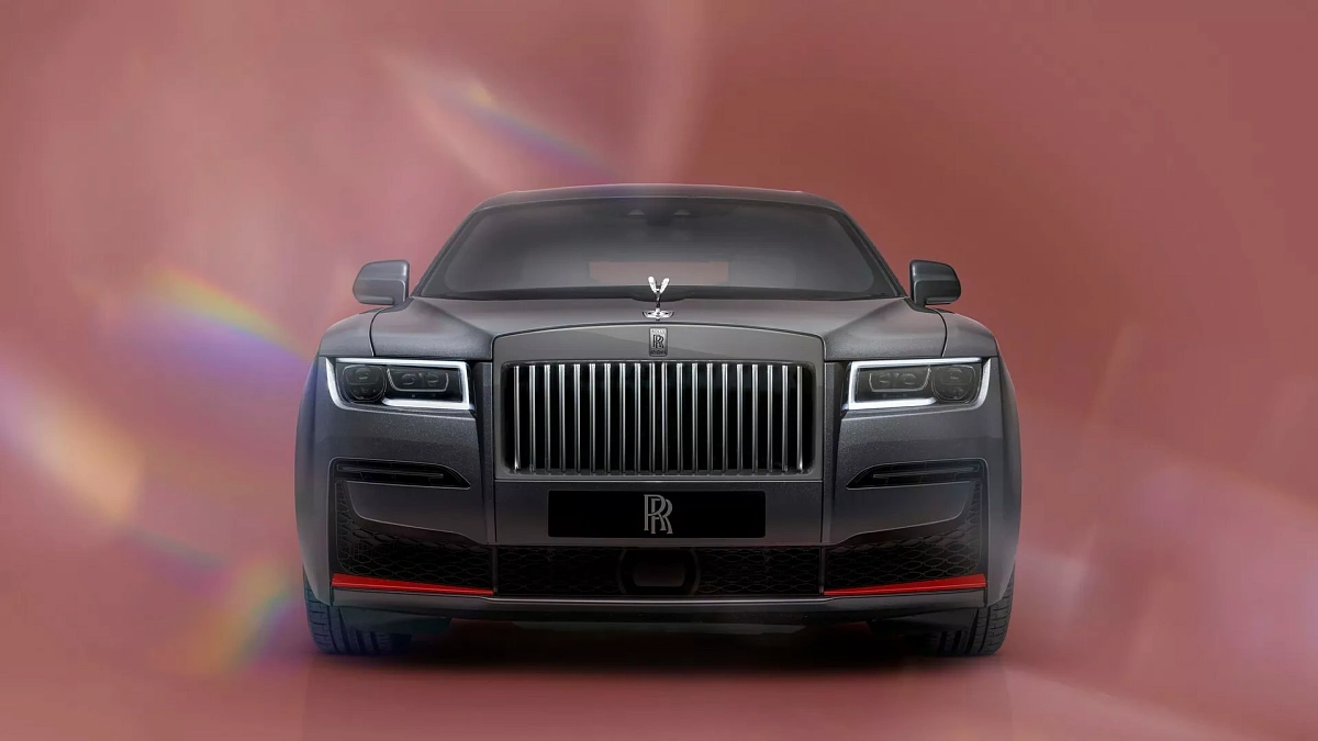 Rolls-Royce раскритиковал новую версию Ghost Prism Edition