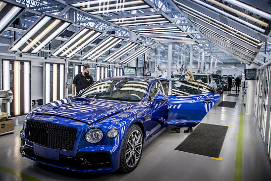 Прибыль Bentley выросла на 1800% в 2021 году по сравнению с предыдущим годом