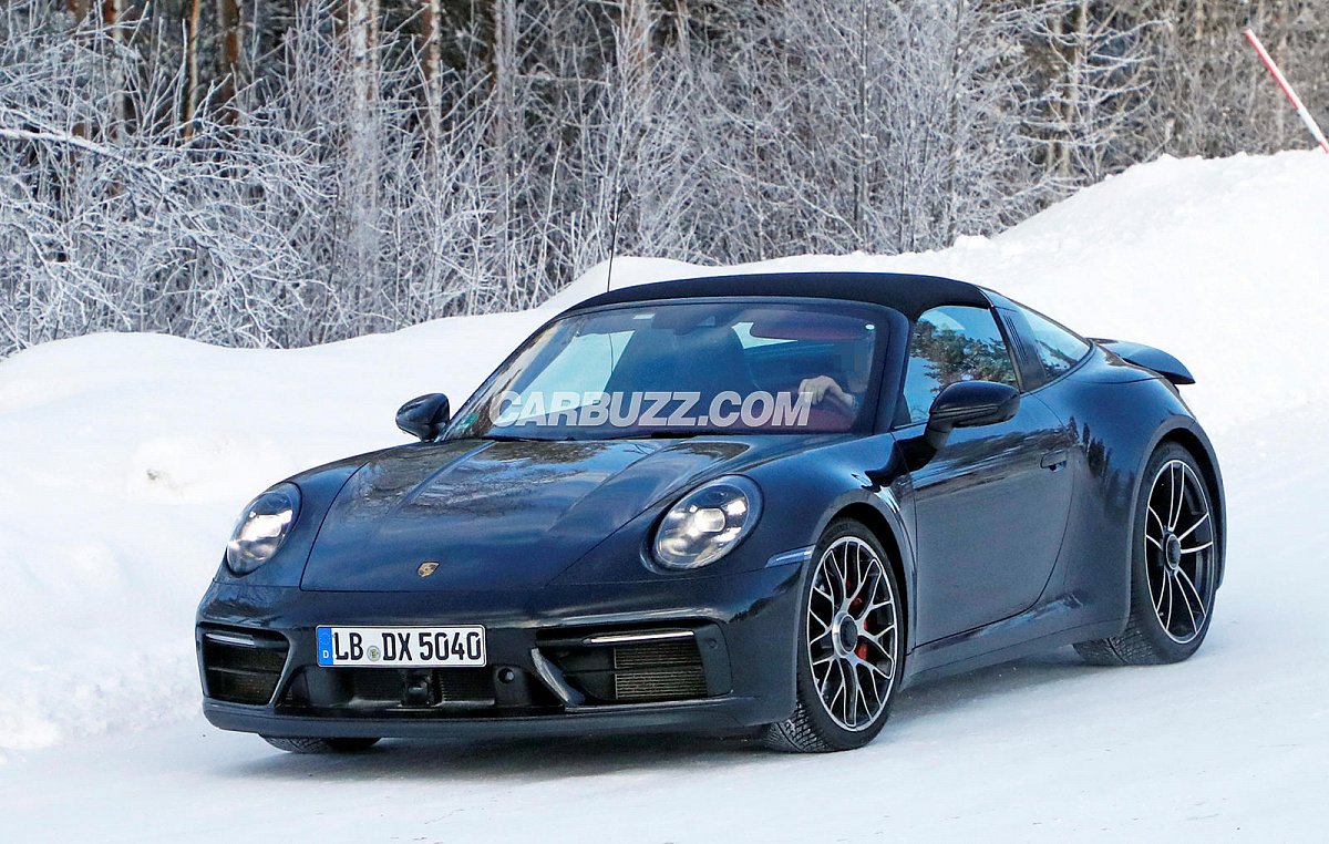 Компания Porsche анонсировала новый Porsche 911 Targa