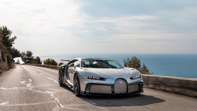 Компания Bugatti посвятила гиперкар Chiron Pur Sport гонке на холм Ла-Тюрби около Монако