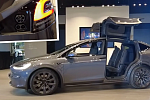 Электрокар Tesla Model X Plaid 2022 года дебютировал с семью сиденьями и зарядным портом CSS2