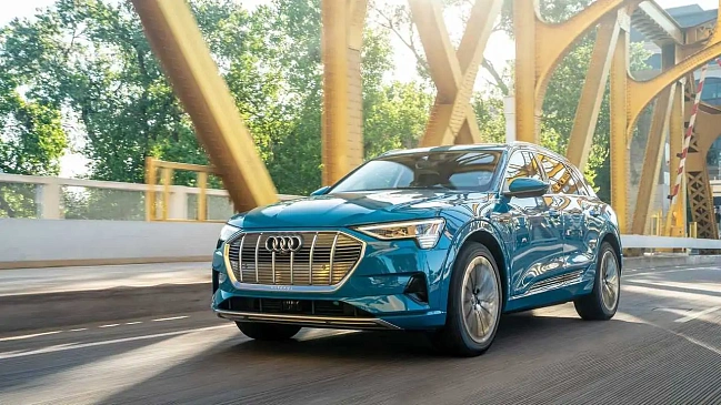 Подержанные электромобили Audi e-tron прямо сейчас продаются за сумасшедшие полцены