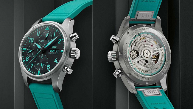 Компания Mercedes-AMG представила официальные часы для своей команды