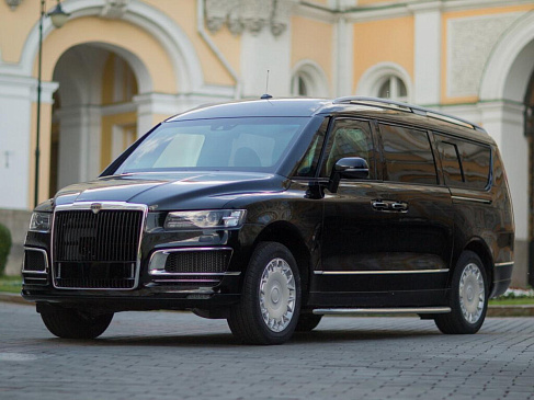 Идет подготовка к запуску продаж люксового минивэна Aurus Arsenal