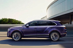 В Россию привезли Bentley Bentayga Individual 2024 в уникальном пурпурном цвете