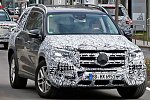 Новый Mercedes GLS попался фотошпионам перед дебютом в Нью-Йорке