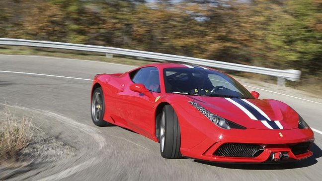 Сможет ли Lamborghini Urus обогнать «заряженный» Ferrari 458 Speciale