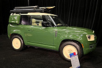 Новый внедорожник Land Rover Defender стилизовали под классические модели