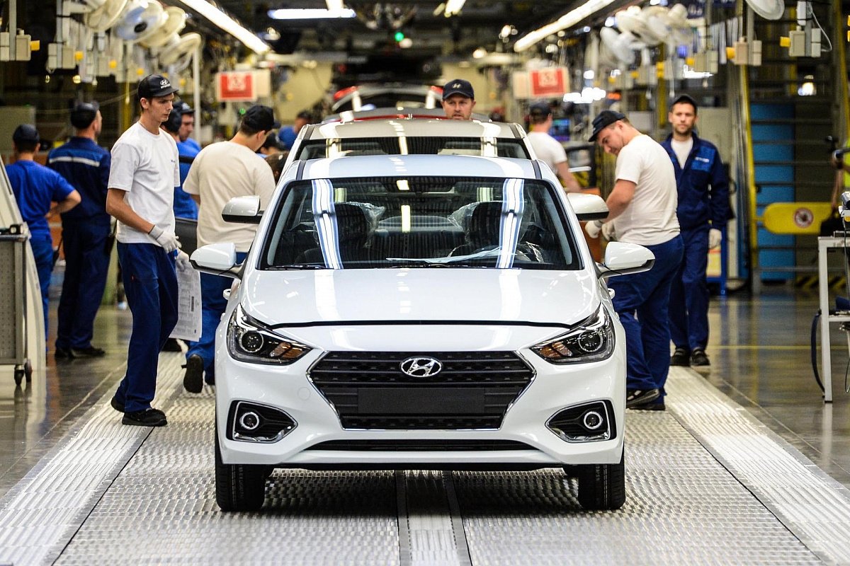 Завод Hyundai в Петербурге возобновит работу в 2-сменном режиме