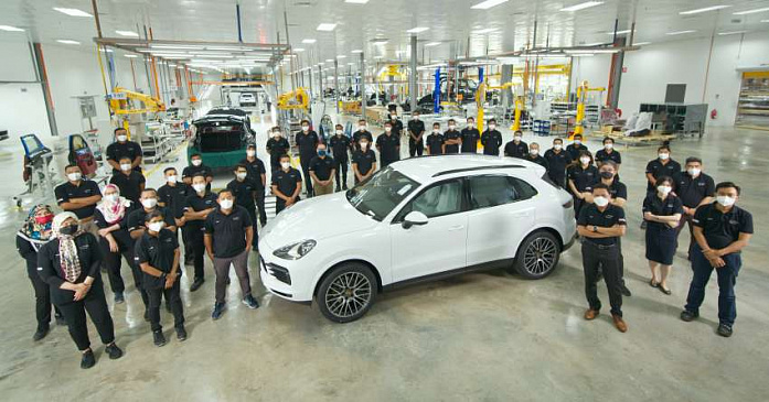 Концерн Porsche впервые начал производство кроссовера Cayenne на своем заводе в Малайзии