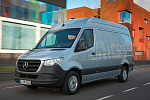 Фургоны Mercedes Sprinter могут откатываться сами по себе 