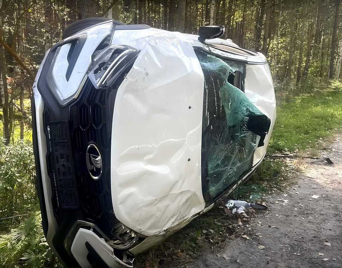 АвтоВАЗ: ДТП с Vesta в тупике - владелец отказался от диалога и доступа к машине