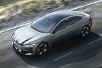BMW планирует представить 25 гибридных моделей к 2025 году