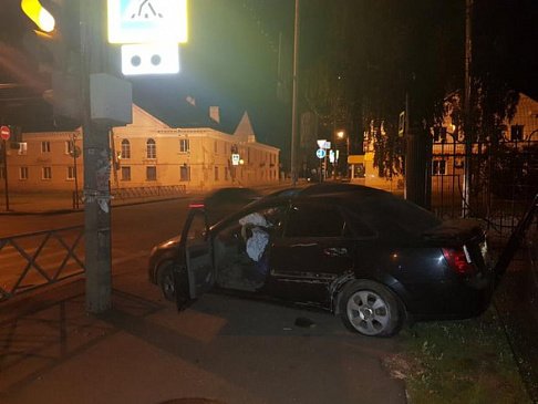 В ночном ДТП в Тольятти пострадало пять человек