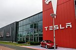 Экс-сотрудник Tesla заплатит автопроизводителю 400 тысяч долларов за раскрытие коммерческих секретов