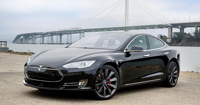 Может ли Polestar 2 на равных конкурировать с Tesla Model 3?