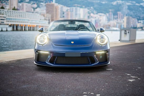 На продажу выставят редкий родстер Porsche 911 Speedster