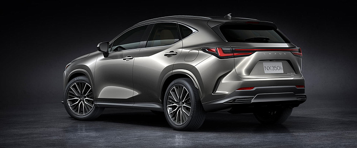 В Японии начали принимать заказы на кроссовер Lexus NX нового 2-го поколения 