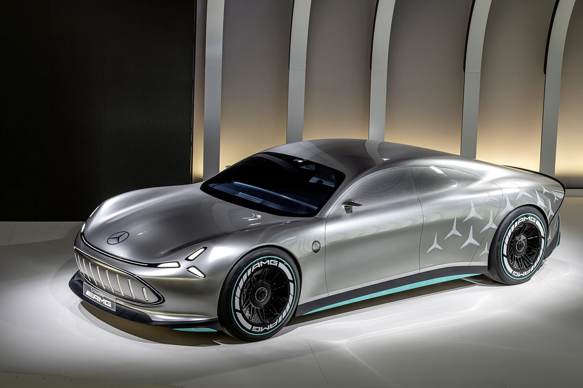 Компания Mercedes-Benz представила новый электрический концепт-кар Mercedes Vision AMG Concept