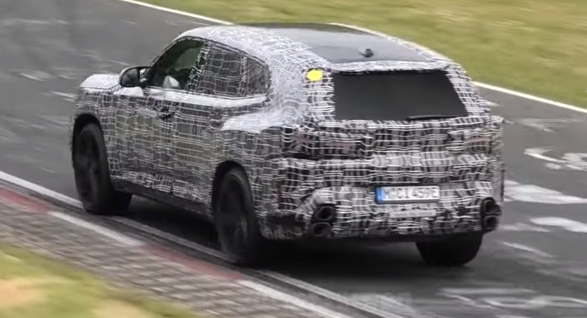 Тестовый прототип нового BMW XM попал на видео с трассы Нюрбургринг