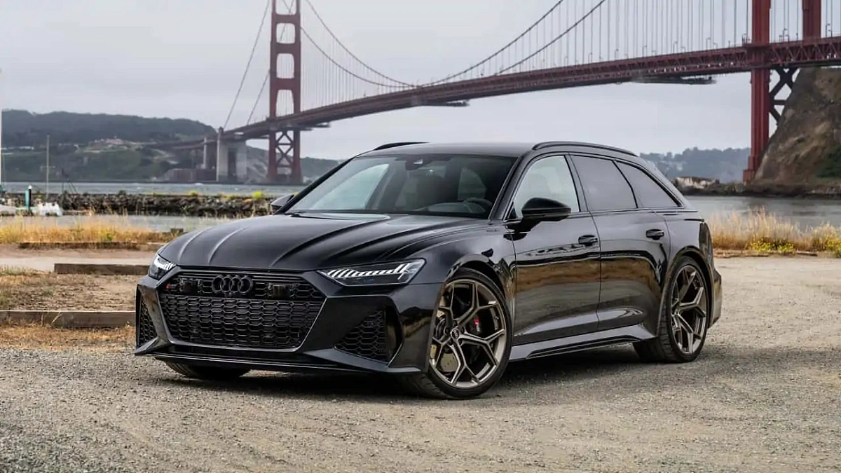 Audi Sport рассказала о своих будущих бензиновых моделях 