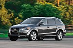 Новые Audi Q7 отзывают из-за обивки задних стоек