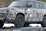 Компания Land Rover готовит хардкорный Land Rover Defender SVX с двигателем V8