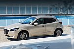 Хэтчбек Mazda 2 получил улучшенный мотор и специальную версию