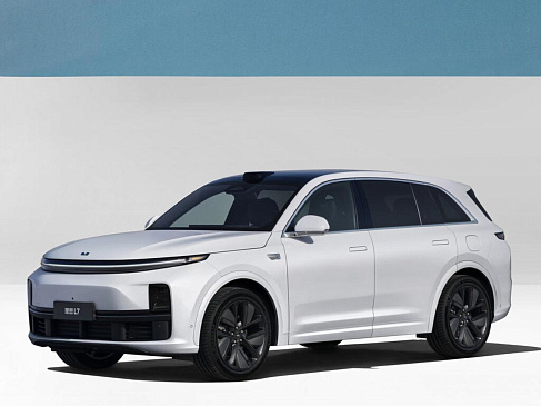 Кроссоверы Li Auto теперь «понимают» владельцев из России и СНГ