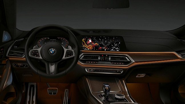 Электроника в автомобилях BMW поздравит автовладельцев с Новым годом  