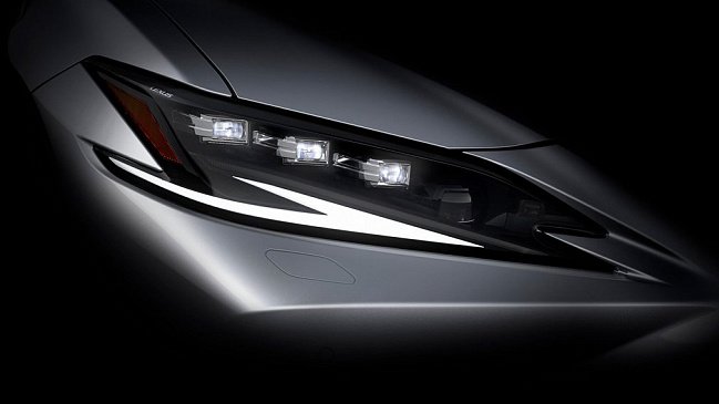 Марка Lexus анонсировала премьеру обновленного седана ES 19 апреля 2021 года