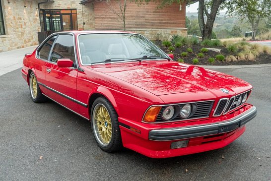 Продается идеальный BMW M6 с ярким кузовом и золотыми дисками 