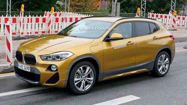 Гибридный BMW X2 подловили во время тестов