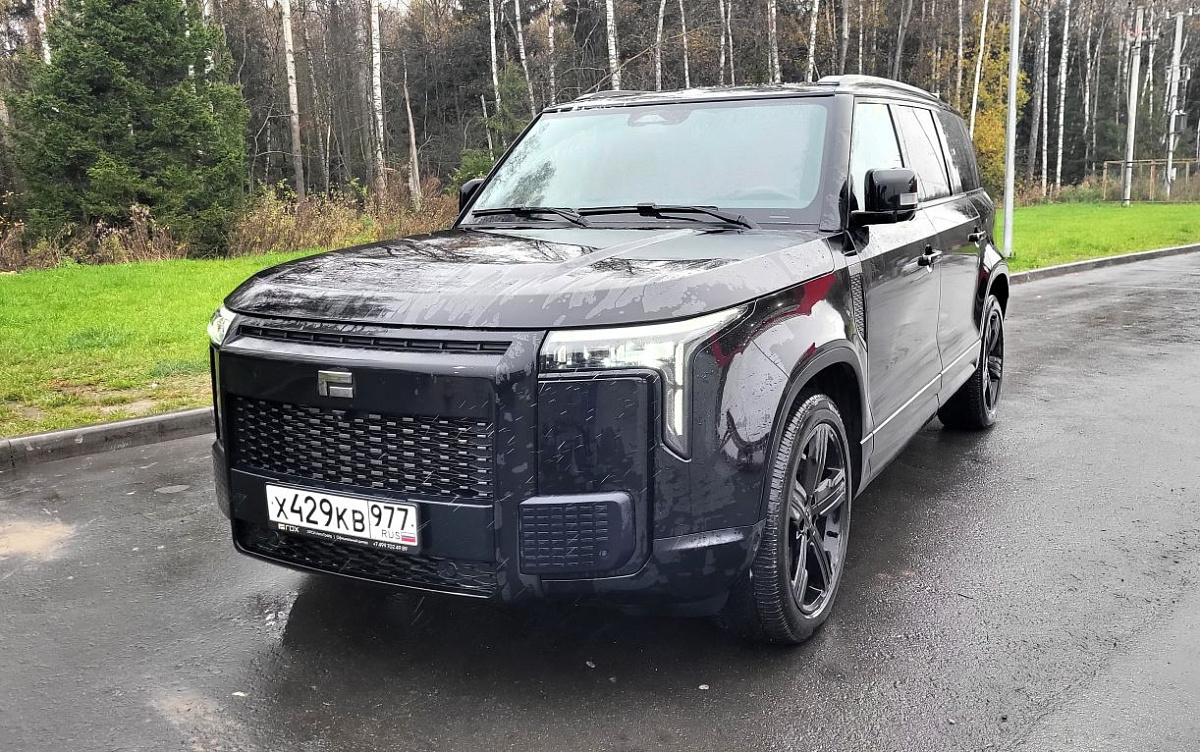 ROX 01 против Land Rover: тест-драйв гибрида-гиганта за 7.5 млн, который удивит на трассе