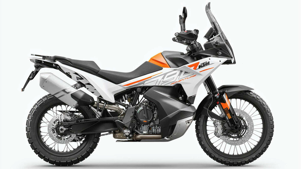 2023 KTM 790 Adventure возвращается в модельный ряд с новыми обновлениями