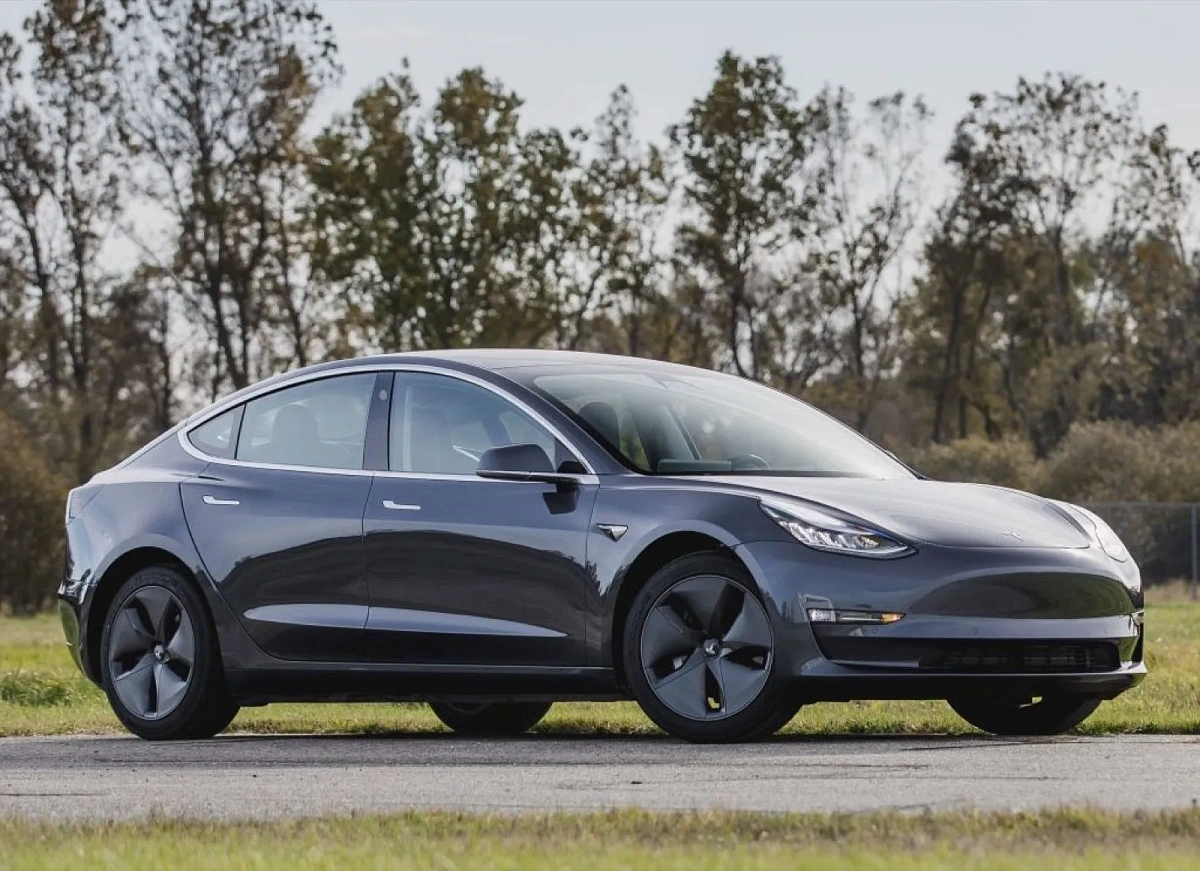 Tesla Model Y оказалась самой востребованной автомашиной в Евросоюзе в  ноябре 2022 года