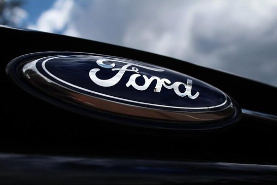Ford поставит на конвейер в Канаде пять электрифицированных автоновинок 