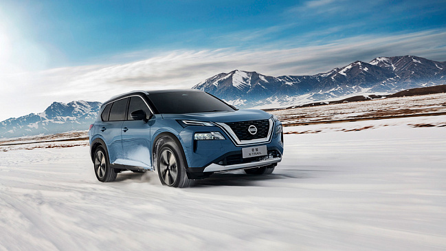 У российских автодилеров появились кроссоверы Nissan X-Trail китайской сборки