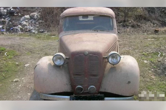 В Волгограде очень дешево продают раритетный Tatra 1938 года