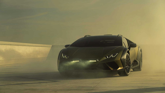 Компания Lamborghini представила дизайн внедорожного гиперкара Lamborghini Huracan Sterrato