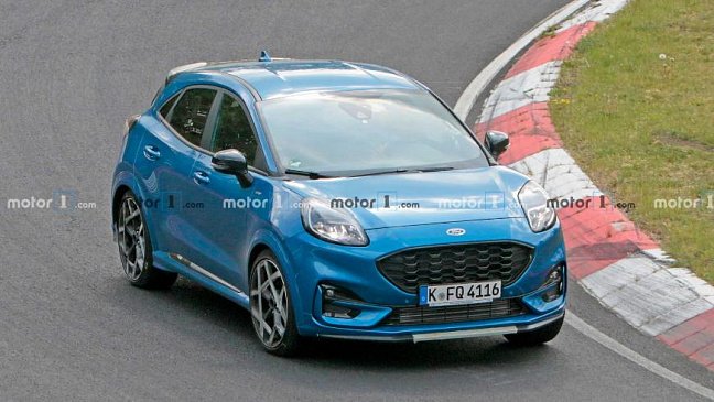 На Нюрбургринге замечен прототип «заряженного» кроссовера Ford Puma ST 