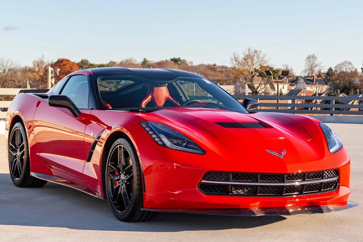 Новый  Chevy Corvette C7 Stringray 2014 года: революция в Европе