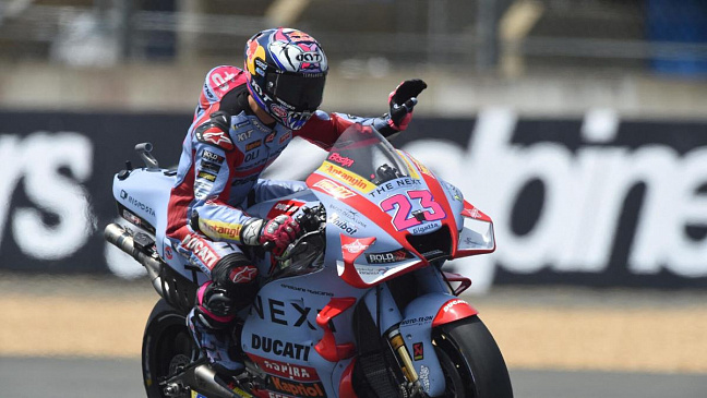 Энеа Бастьянини выиграл Гран-при Франции MotoGP, Куартараро – 4-й