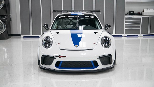 На продажу выставили редкий Porsche 911 GT3 Cup
