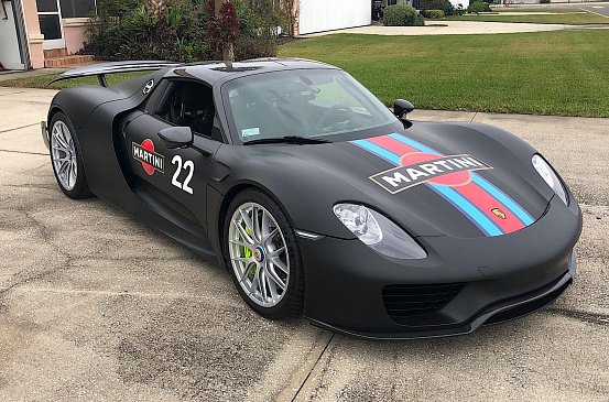 На продажу выставили Porsche 918 Spyder гонщика Херли Хейвуда