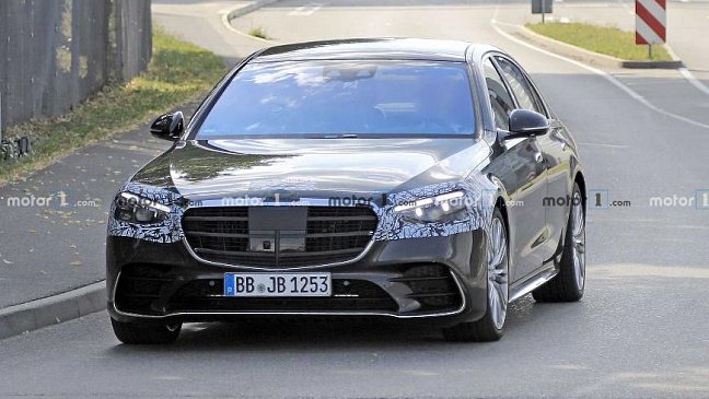 Mercedes-AMG S63e 2022 разгонится до "сотни" менее чем за 3,5 секунды