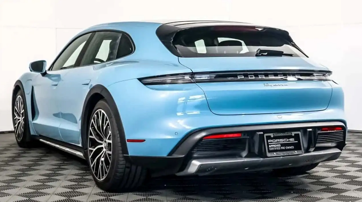 Porsche окрасит кузов электромобиля Taycan в абсолютно любой цвет, который придумает покупатель