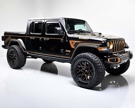 Jeep Gladiator в духе «бандитского» Pontiac Trans из фильма «Смоки и Бандит» выставлен на торги 