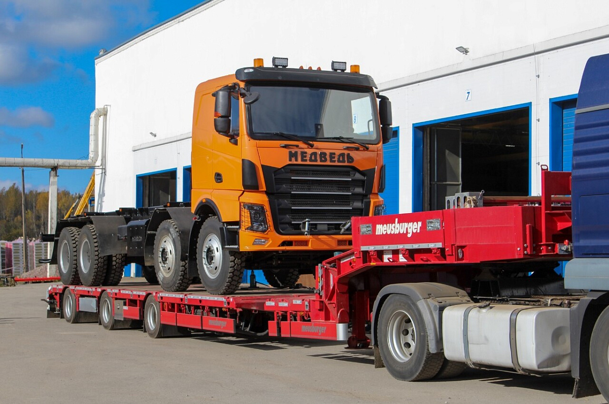 Русский "Медведь" покоряет Якутию: 150 тонн для вечной мерзлоты