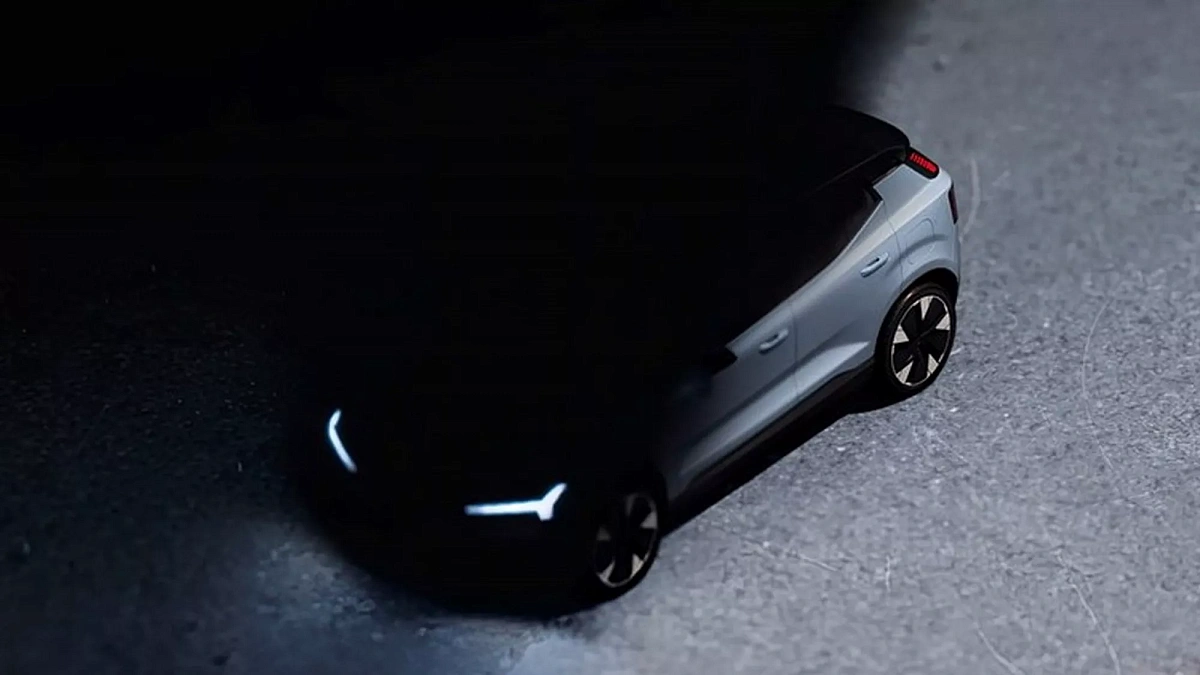 Компания Volvo представит новый компактный кроссовер Volvo EX30 7 июня 2023 года